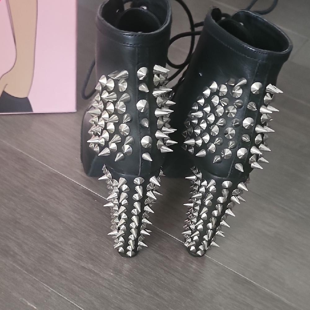 Jeffrey Campbell Black Lace-Up Platform Boots with Silver Spikes - Picture 3 of 16